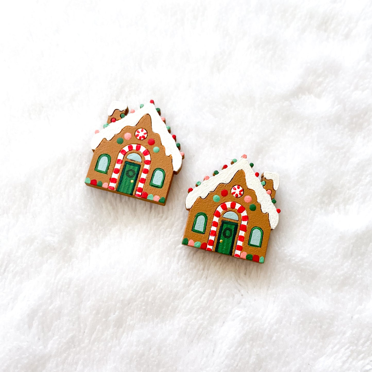 Gingy House Studs